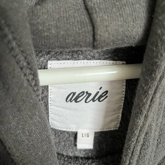 Aeries Sweatshirt - Picture 2 of 3